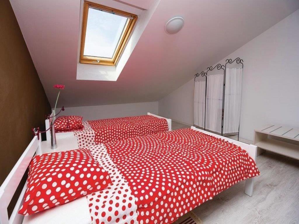 Apartments Grzic Porozina Luaran gambar