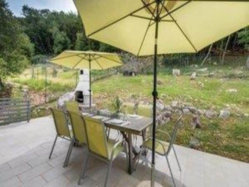 Apartments Grzic Porozina Luaran gambar